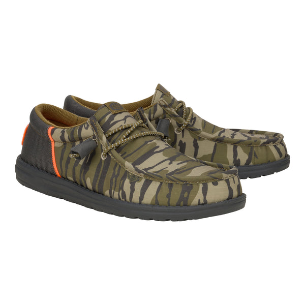 NWT Hey dude Wally funk camo orders size 9 shoes