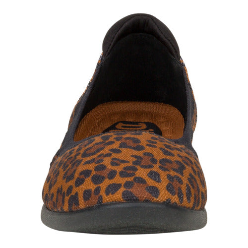 Savannah Slip Seasonal - Leopard